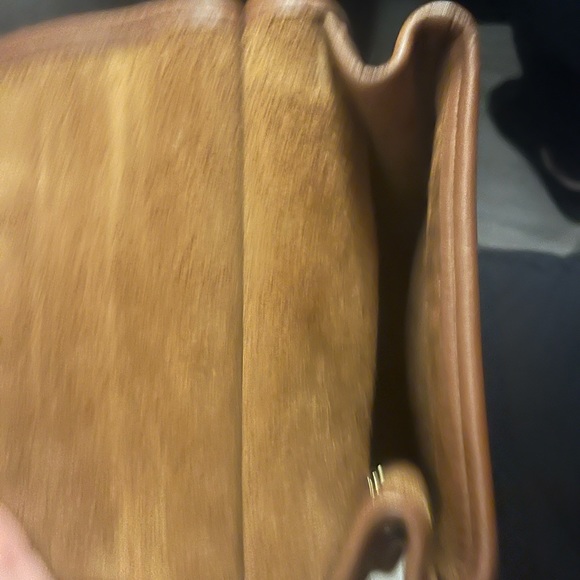 Vintage Coach Crossbody chestnut, amazing condition near perfect amazing deal - Picture 2 of 9